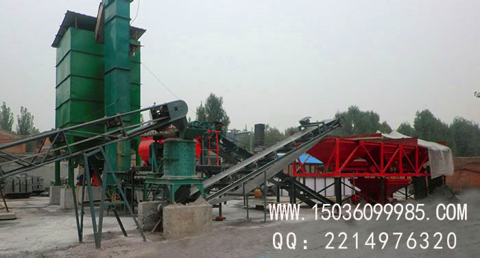 河南全自動(dòng)粉煤灰磚機(jī)客戶現(xiàn)場